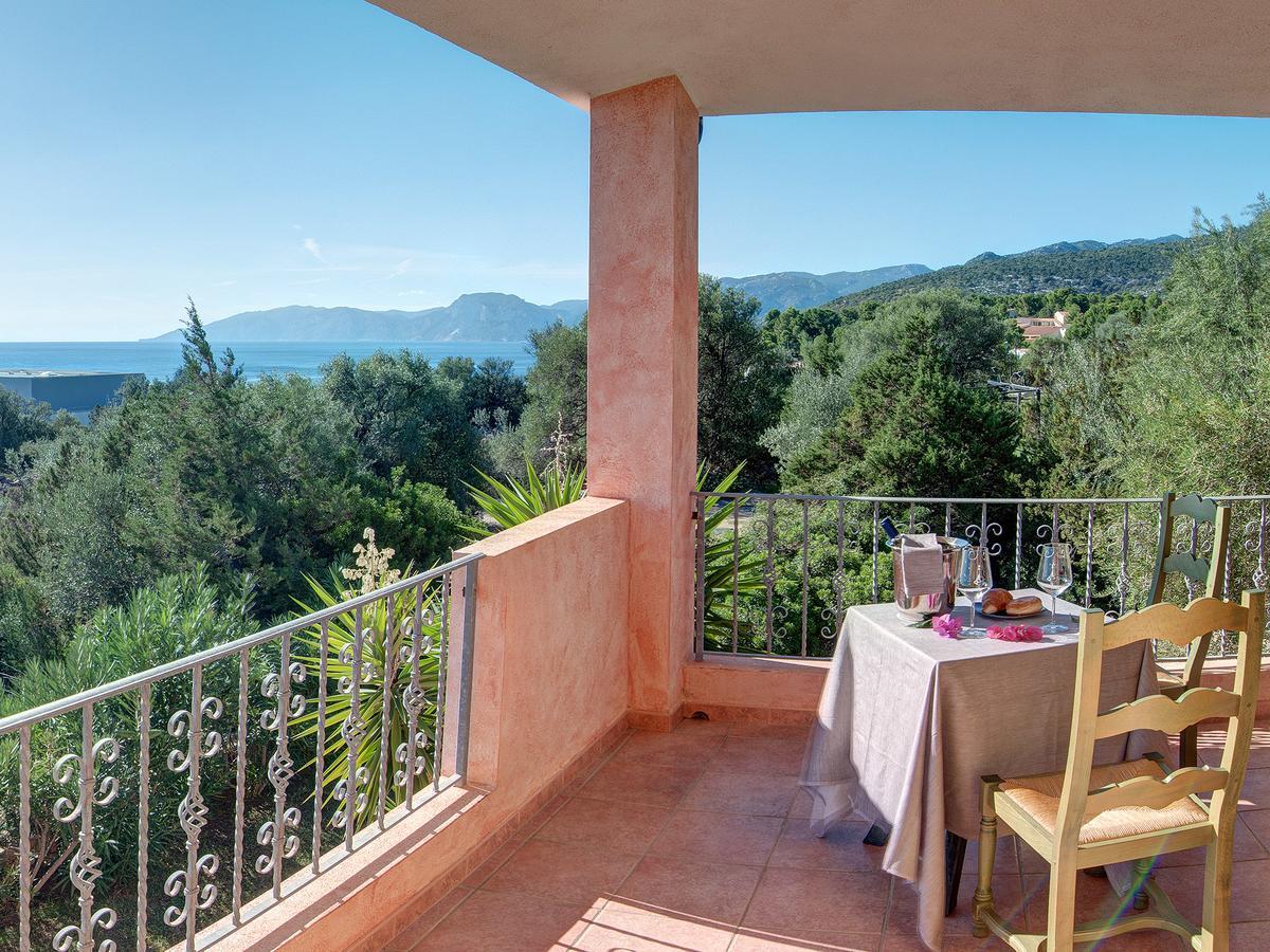 I Ginepri Hotel Cala Gonone Eksteriør bilde