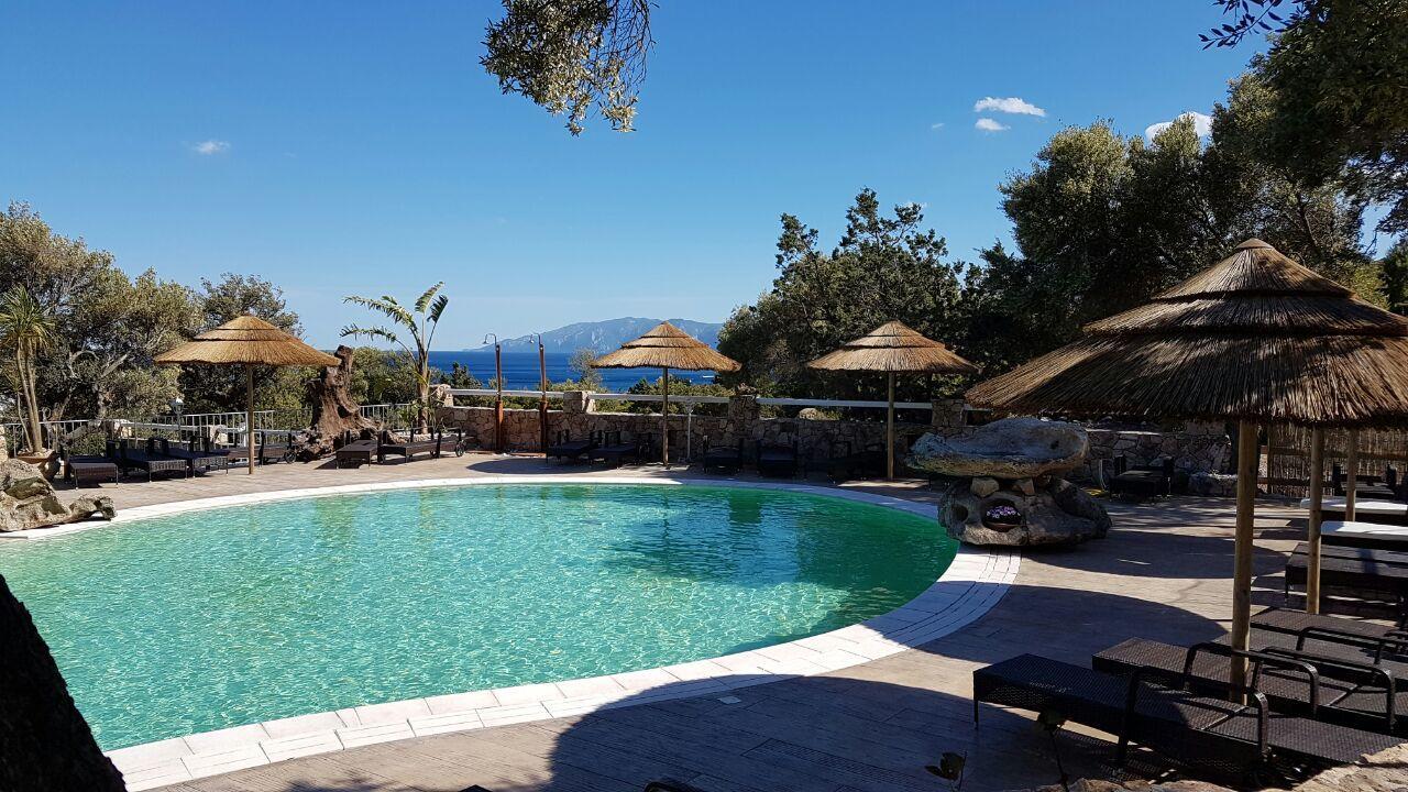 I Ginepri Hotel Cala Gonone Eksteriør bilde